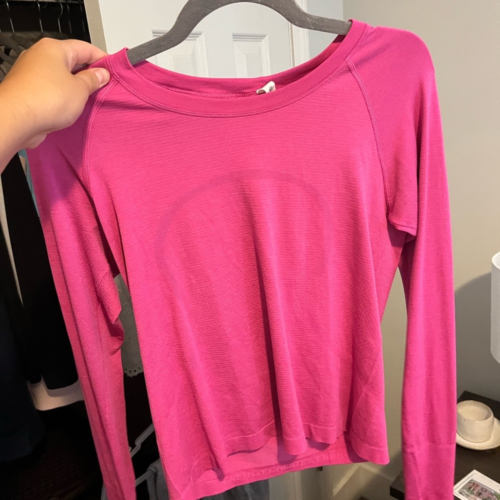 pink swiftly tech